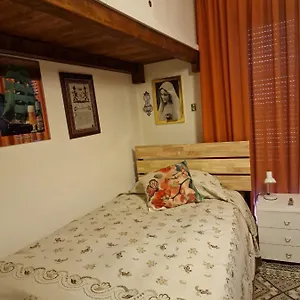 pandora-house.sicilyhotelsitaly.net/